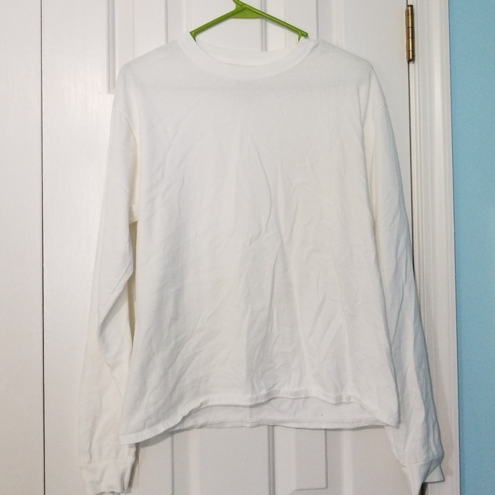 Long sleeved white shirt